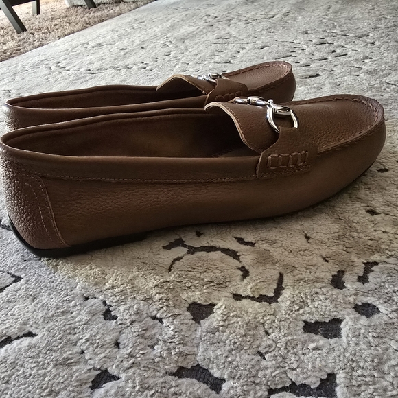Kelly & Katie Tan Leather Loafers for Men - Picture 2 of 5
